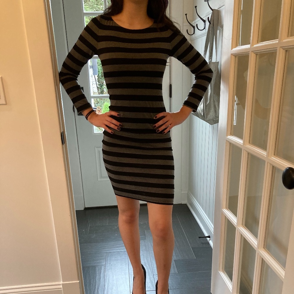 Alice and Olivia Midi Dress XS